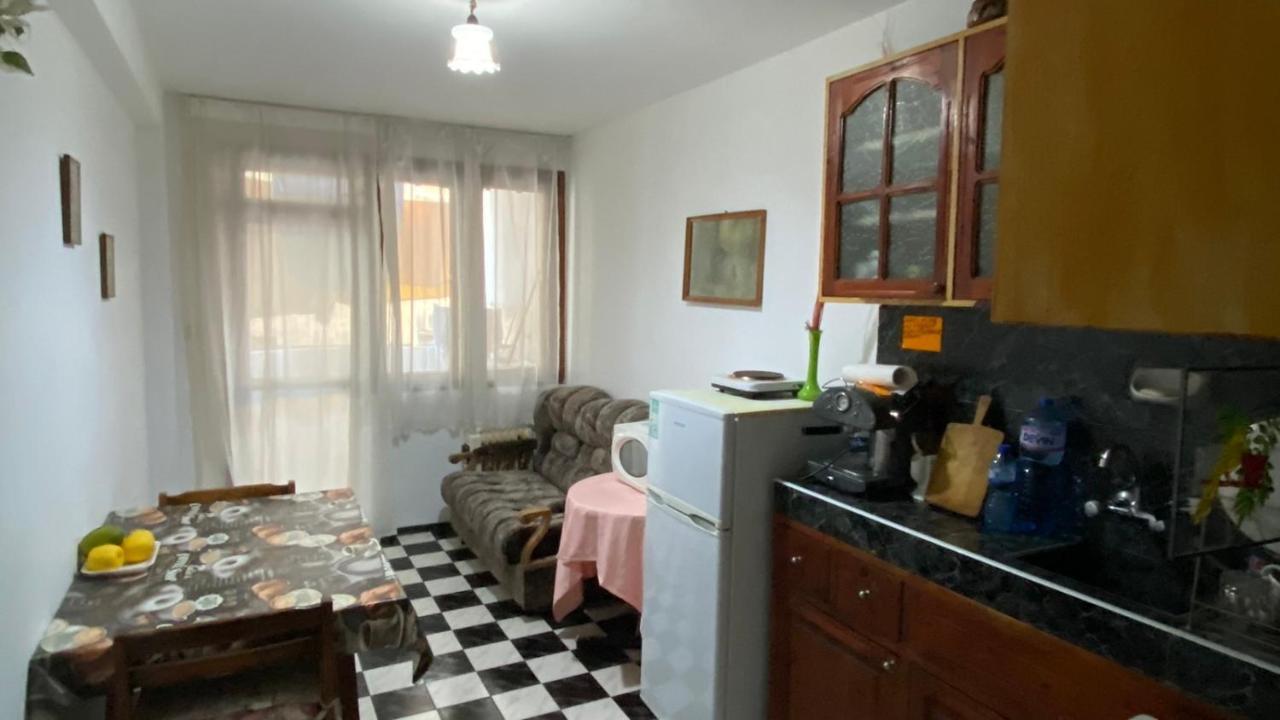 Аria B&B Бургас Экстерьер фото