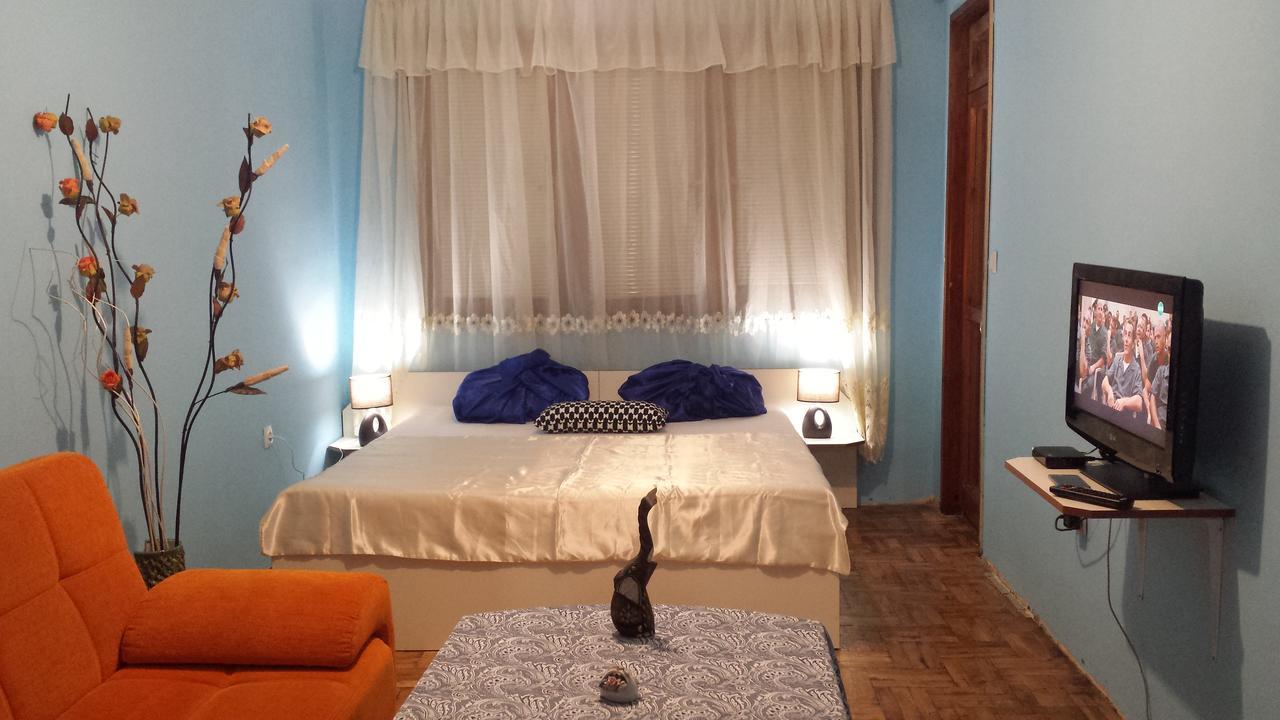Аria B&B Бургас Экстерьер фото